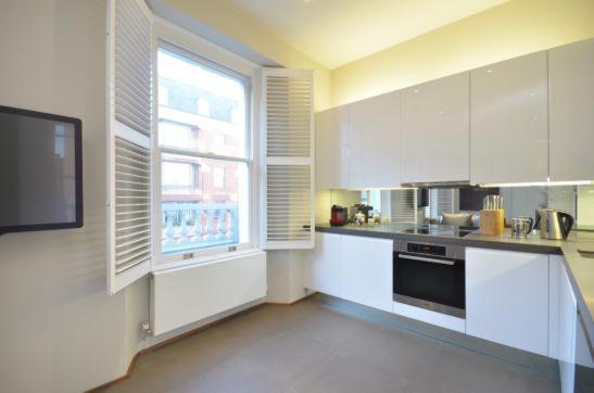 Modernized South Kensington Apartments Londra Esterno foto